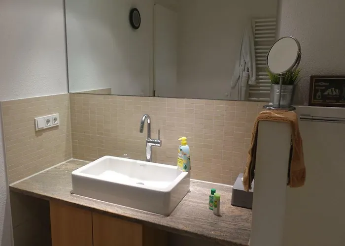 Private Bathroom Single Room